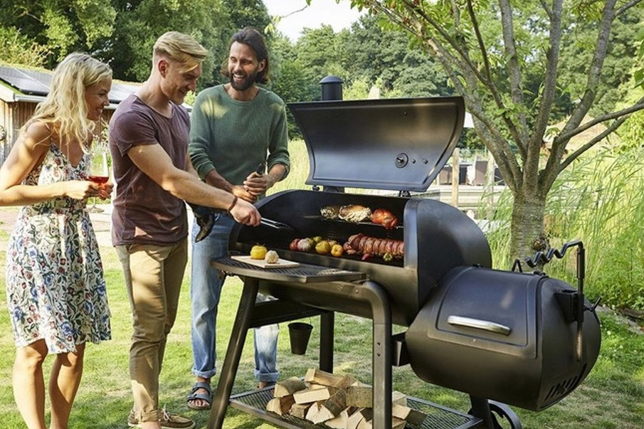 Quel barbecue choisir : électrique, à gaz ou au charbon de bois ?