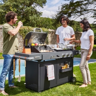 9762163-Barbecue-Bi-Energy-Ambiance-1