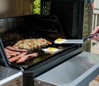 masterbuilt-800-Gravity-7